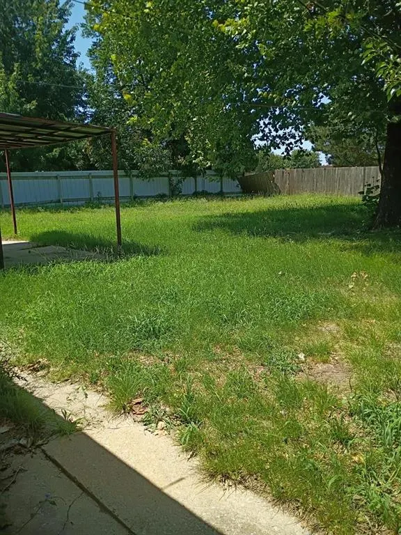 Photo 22 — 8713 Hillcrest Drive, Oklahoma City, OK 73159