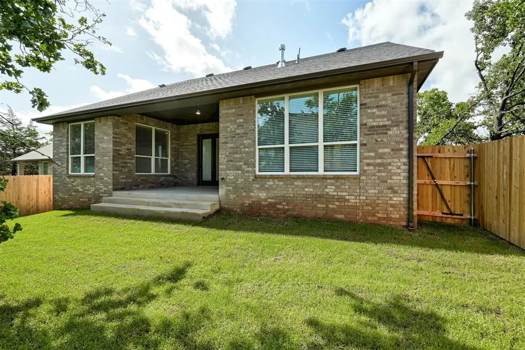 Photo 39 — 3349 Bourgogne Street, Edmond, OK 73034