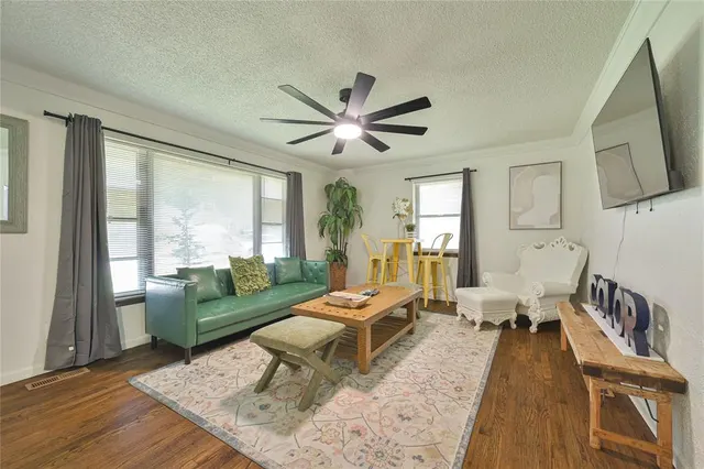 Photo 5 — 2616 NW 38th Street, Oklahoma City, OK 73112