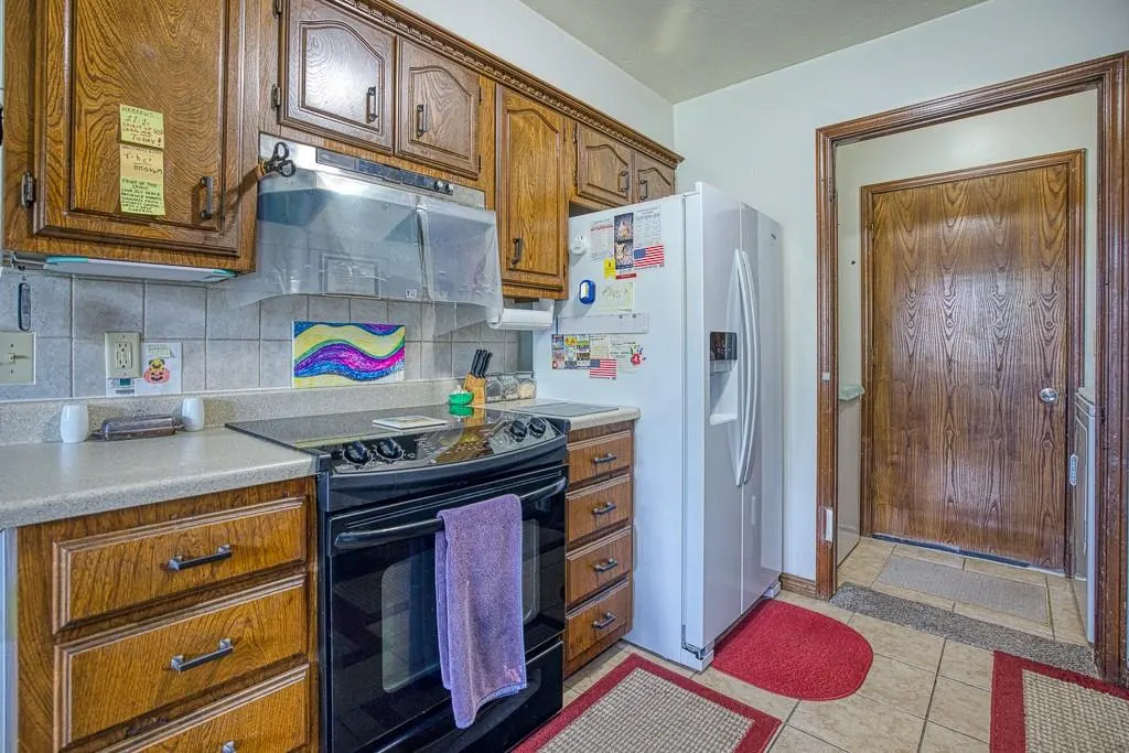 Photo 6 — 1513 S 13th Street, Kingfisher, OK 73750