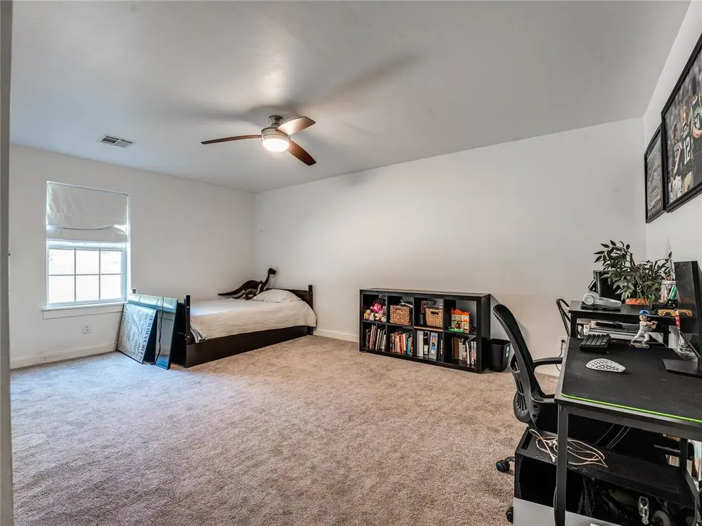 Photo 30 — 915 N Douglas Boulevard, Guthrie, OK 73044
