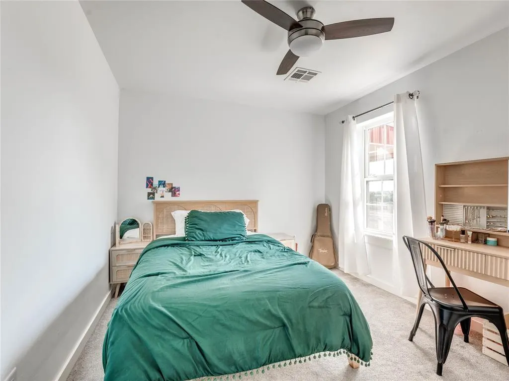 Photo 34 — 915 N Douglas Boulevard, Guthrie, OK 73044