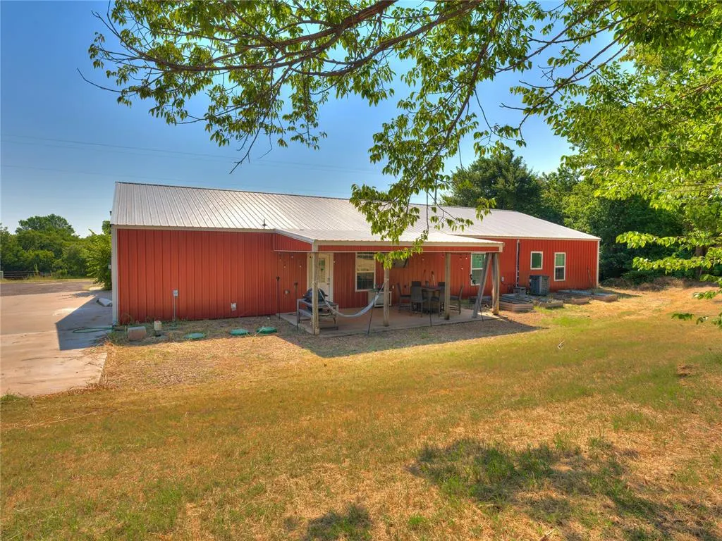 Photo 39 — 915 N Douglas Boulevard, Guthrie, OK 73044