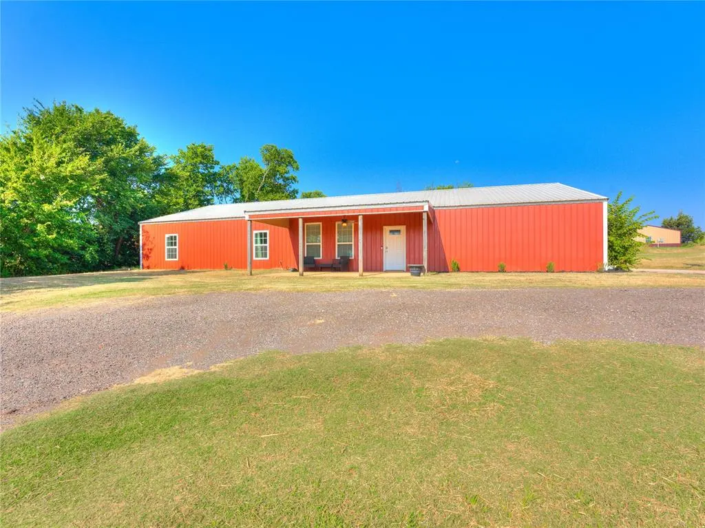 Photo 48 — 915 N Douglas Boulevard, Guthrie, OK 73044