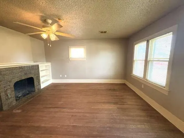 Photo 2 — 1128 NW 48th Street, Oklahoma City, OK 73118