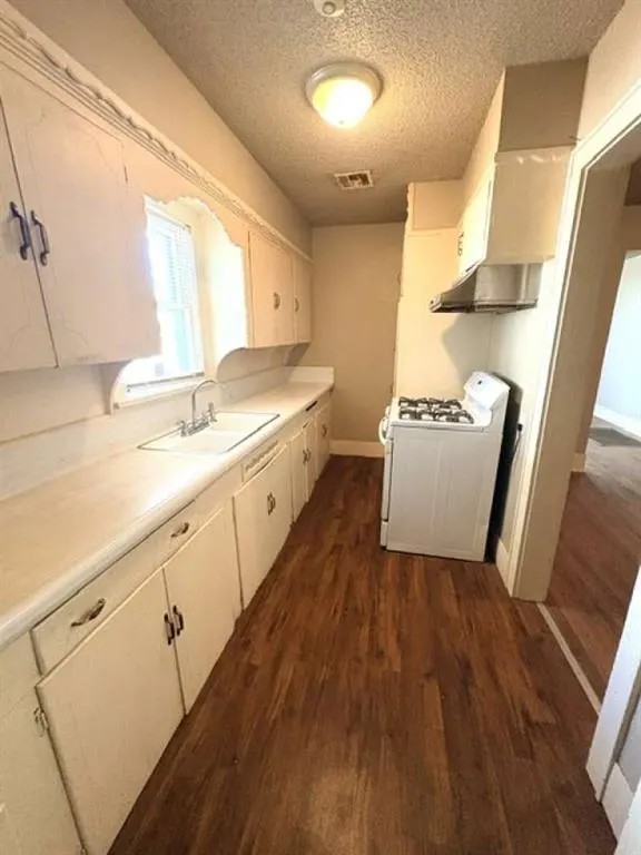 Photo 7 — 1128 NW 48th Street, Oklahoma City, OK 73118