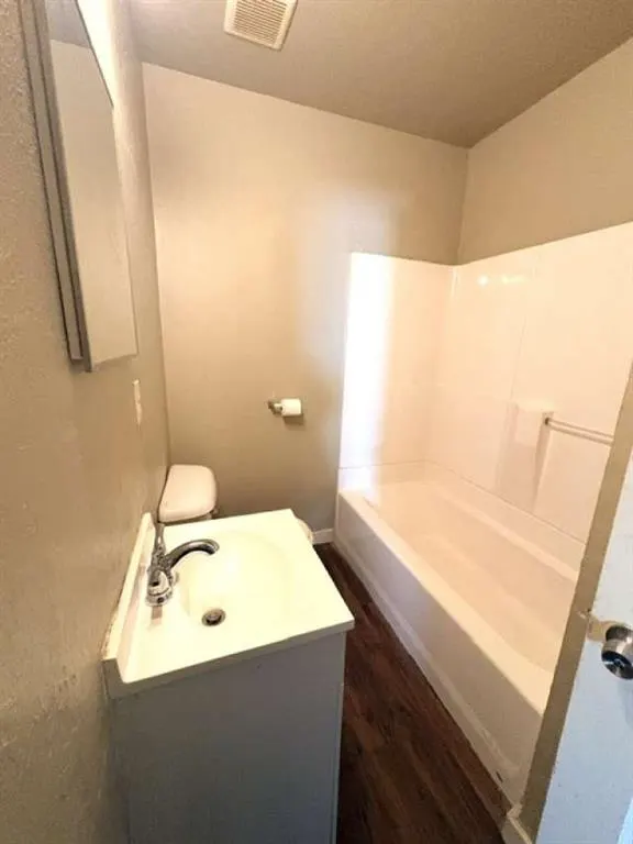 Photo 10 — 1128 NW 48th Street, Oklahoma City, OK 73118