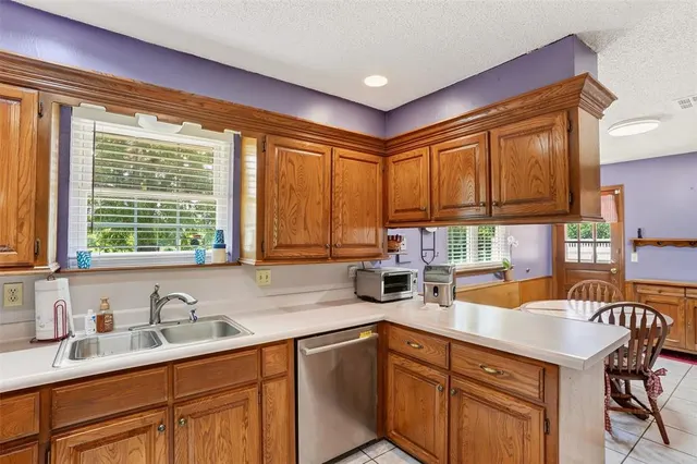Photo 8 — 1901 Ives Way, Choctaw, OK 73020