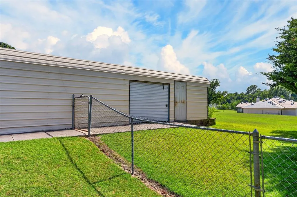 Photo 27 — 1901 Ives Way, Choctaw, OK 73020