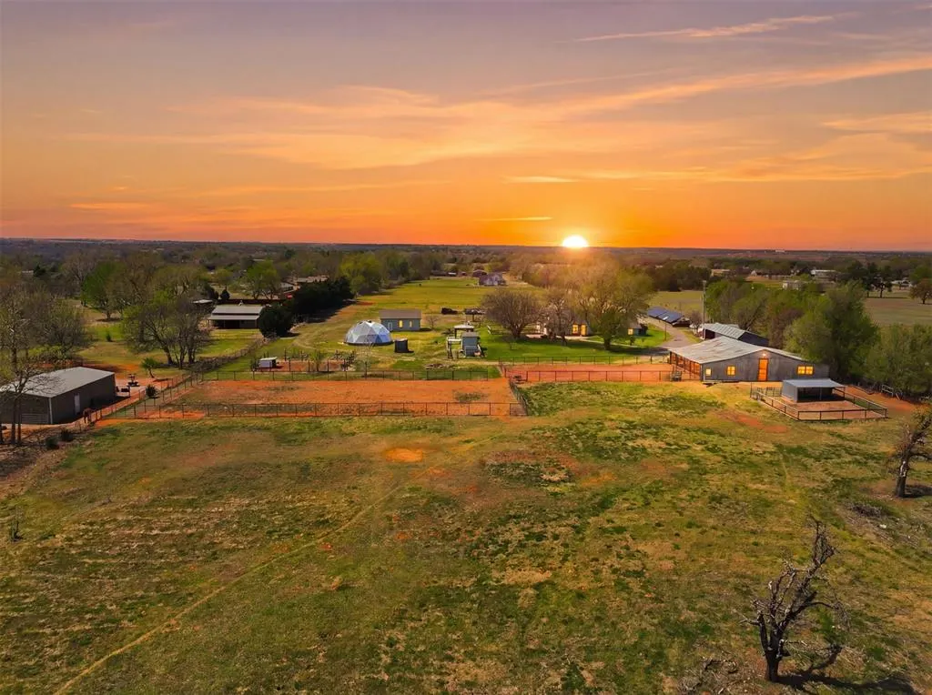 Photo 3 — 7216 Ethan Lane, Tuttle, OK 73089