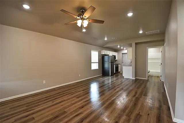 Photo 4 — 717 Elm Street, Seminole, OK 74868