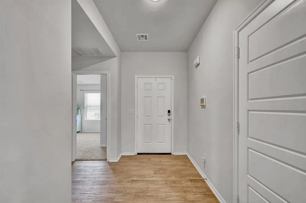 Photo 5 — 3512 Moraine Drive, Yukon, OK 73099