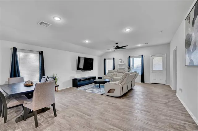 Photo 7 — 3512 Moraine Drive, Yukon, OK 73099