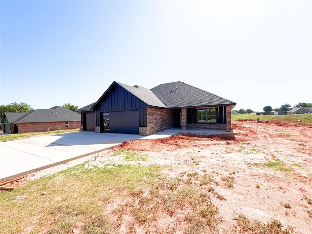 Front exterior — 2213 Winter Ridge Road, Blanchard, OK 73010