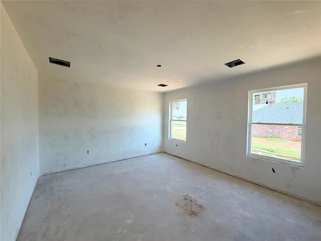 Photo 8 — 2213 Winter Ridge Road, Blanchard, OK 73010
