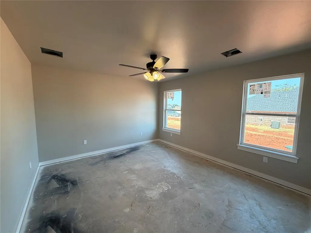 Photo 6 — 2213 Winter Ridge Road, Blanchard, OK 73010