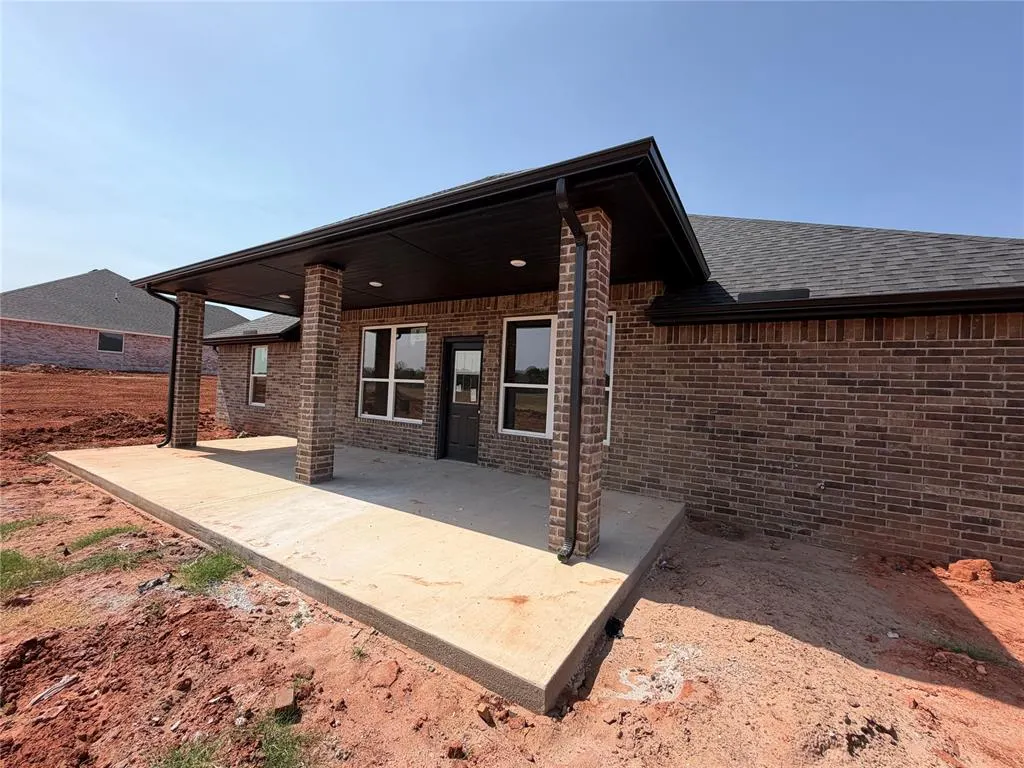 Photo 16 — 2213 Winter Ridge Road, Blanchard, OK 73010