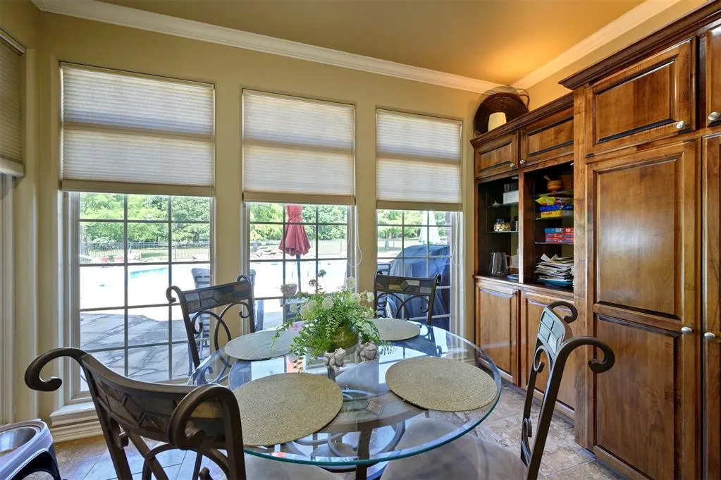 Photo 11 — 803 Oak Brook Drive, Idabel, OK 74745