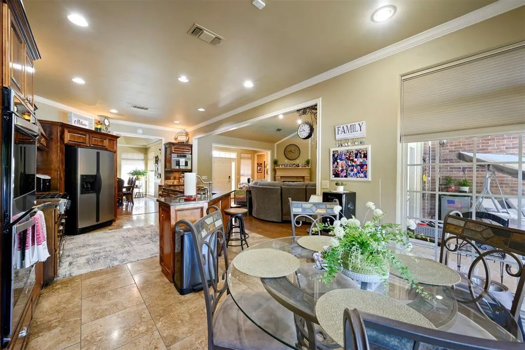 Photo 13 — 803 Oak Brook Drive, Idabel, OK 74745
