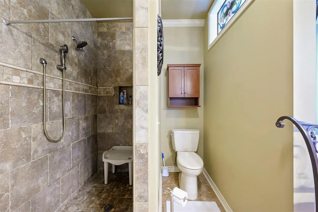 Photo 33 — 803 Oak Brook Drive, Idabel, OK 74745