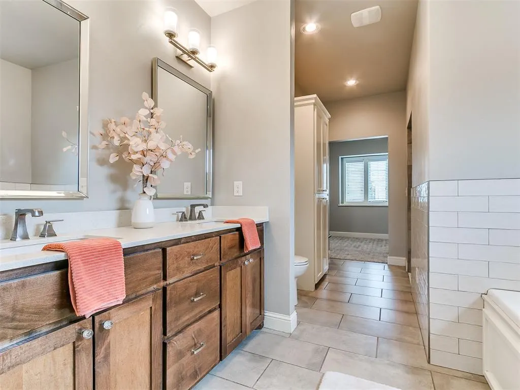 Photo 23 — 624 Frisco Ridge Road, Yukon, OK 73099