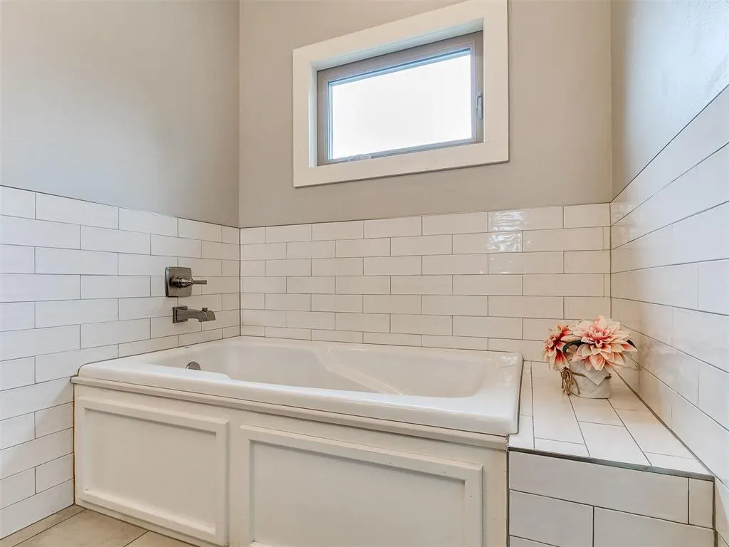 Photo 25 — 624 Frisco Ridge Road, Yukon, OK 73099