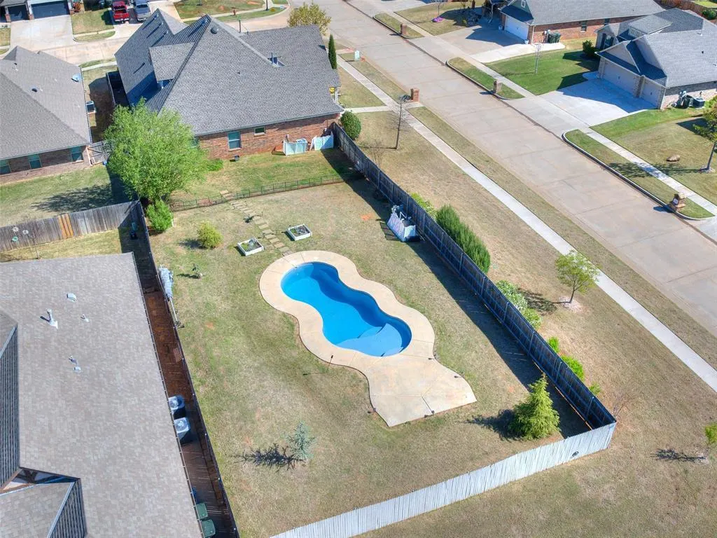 Photo 43 — 624 Frisco Ridge Road, Yukon, OK 73099