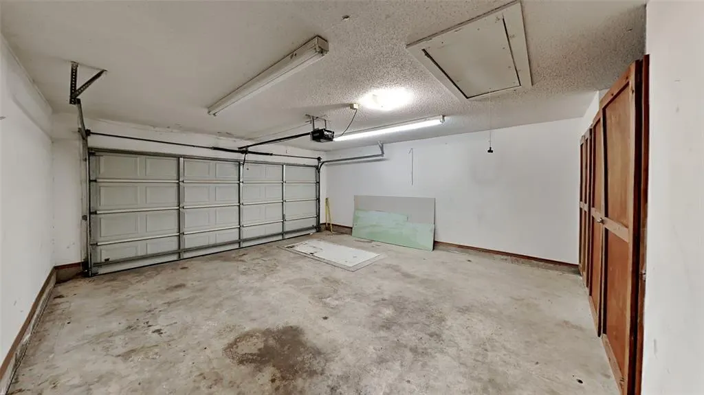 Photo 18 — 13233 Eastridge Drive, Oklahoma City, OK 73170