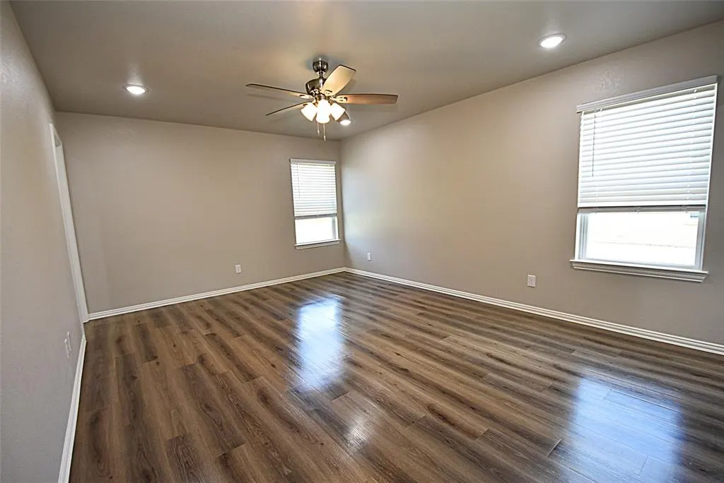 Photo 12 — 720 Elm Street, Seminole, OK 74868