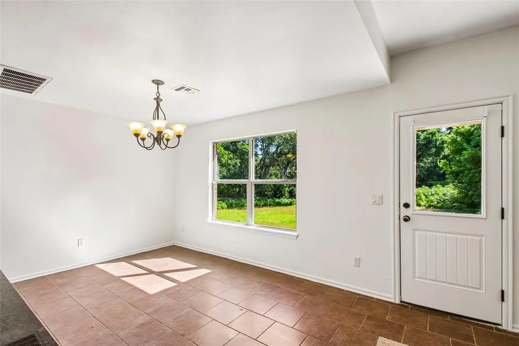 Photo 16 — 12702 Fox Pass Road, Edmond, OK 73034