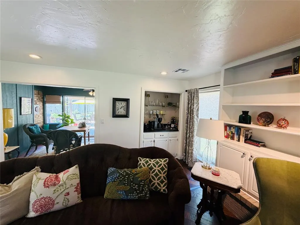 Photo 11 — 1510 W E Avenue, Elk City, OK 73644
