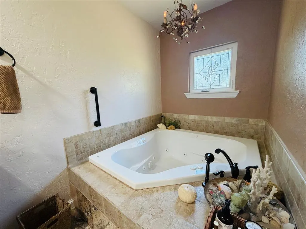 Photo 27 — 1510 W E Avenue, Elk City, OK 73644