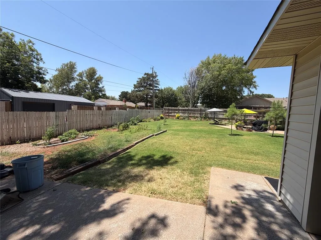 Photo 48 — 1510 W E Avenue, Elk City, OK 73644