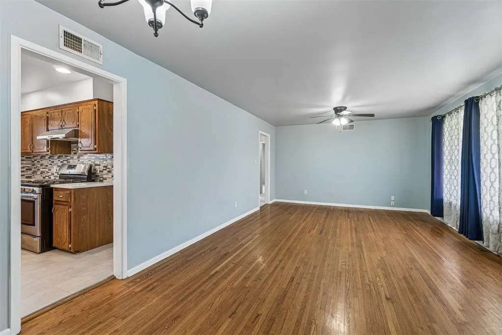 Photo 7 — 101 E Kerr Drive, Midwest City, OK 73110
