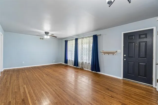 Photo 8 — 101 E Kerr Drive, Midwest City, OK 73110