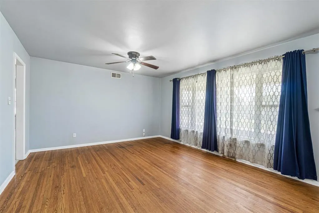 Photo 11 — 101 E Kerr Drive, Midwest City, OK 73110