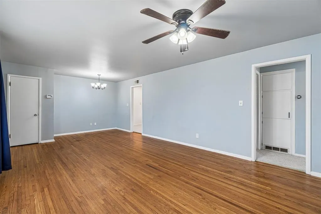 Photo 12 — 101 E Kerr Drive, Midwest City, OK 73110