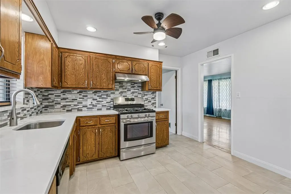 Photo 17 — 101 E Kerr Drive, Midwest City, OK 73110