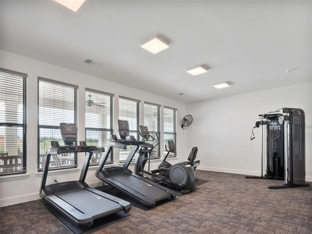 Photo 2 — 16209 Blackberry Farm Road, Oklahoma City, OK 73013