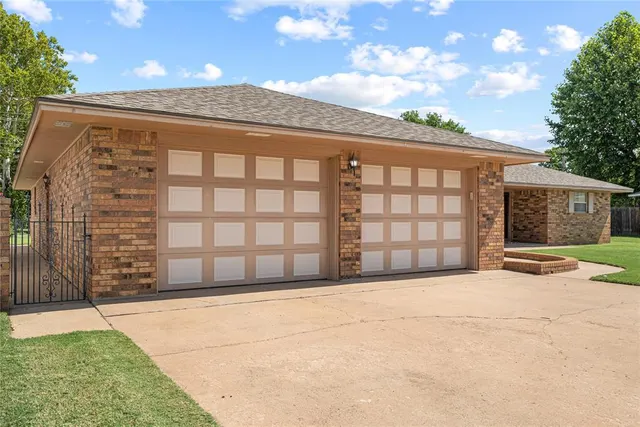 Photo 3 — 1316 Caudill Drive, Watonga, OK 73772