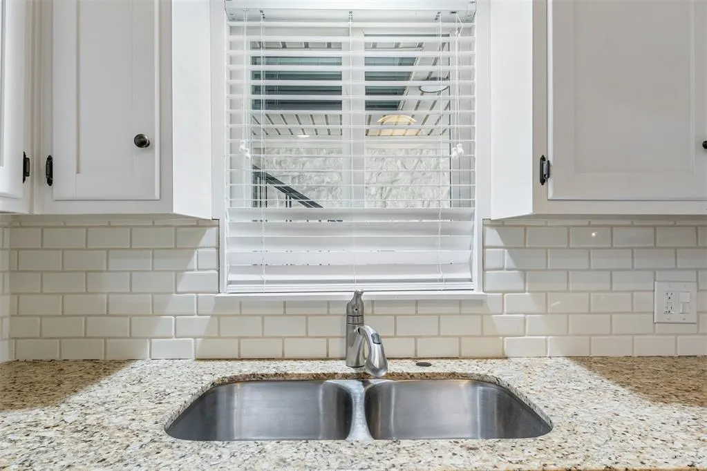 Photo 15 — 1110 Sherwood Lane 108, Oklahoma City, OK 73116