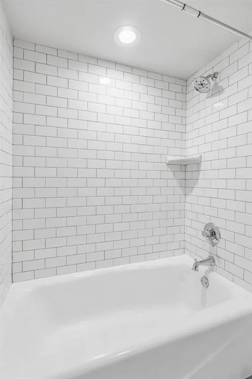 Photo 25 — 1110 Sherwood Lane 108, Oklahoma City, OK 73116