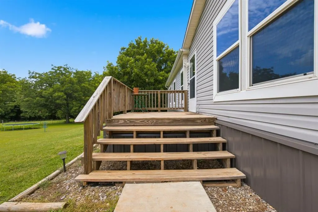Photo 3 — 30071 Neal Road, Wanette, OK 74878