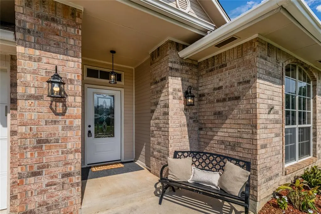 Photo 4 — 1909 Cherokee Trail, Choctaw, OK 73020