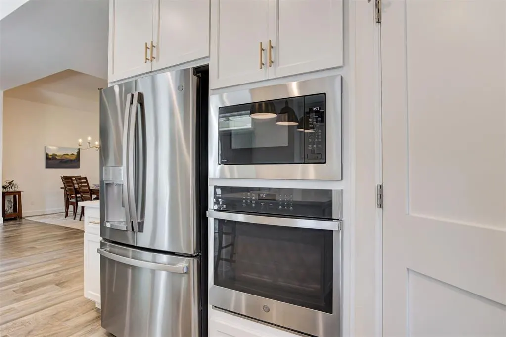 Photo 15 — 13008 Stonedale Drive, Oklahoma City, OK 73142