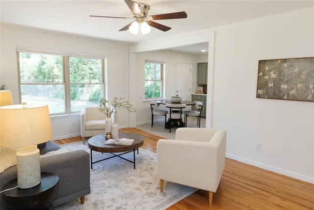 Photo 3 — 725 S Hartman Drive, Norman, OK 73069