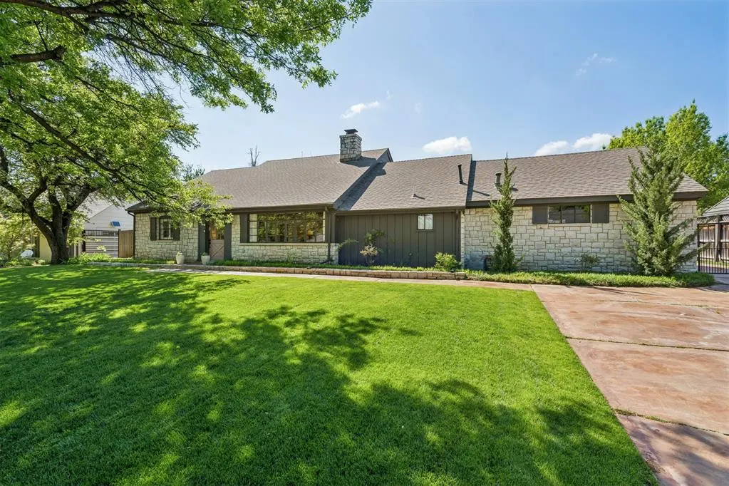 Photo 5 — 3012 Red Oak Road, Oklahoma City, OK 73120