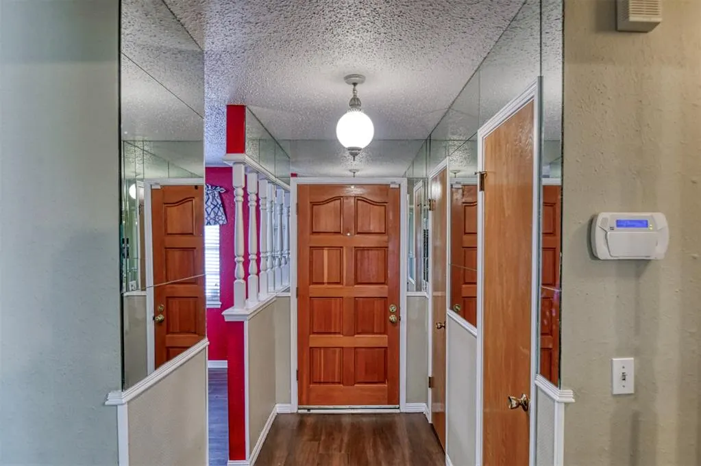 Photo 5 — 1416 SW 71st Street, Oklahoma City, OK 73159