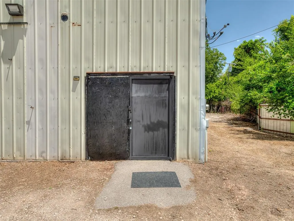 Photo 6 — 12 SE 19th Street, Oklahoma City, OK 73129