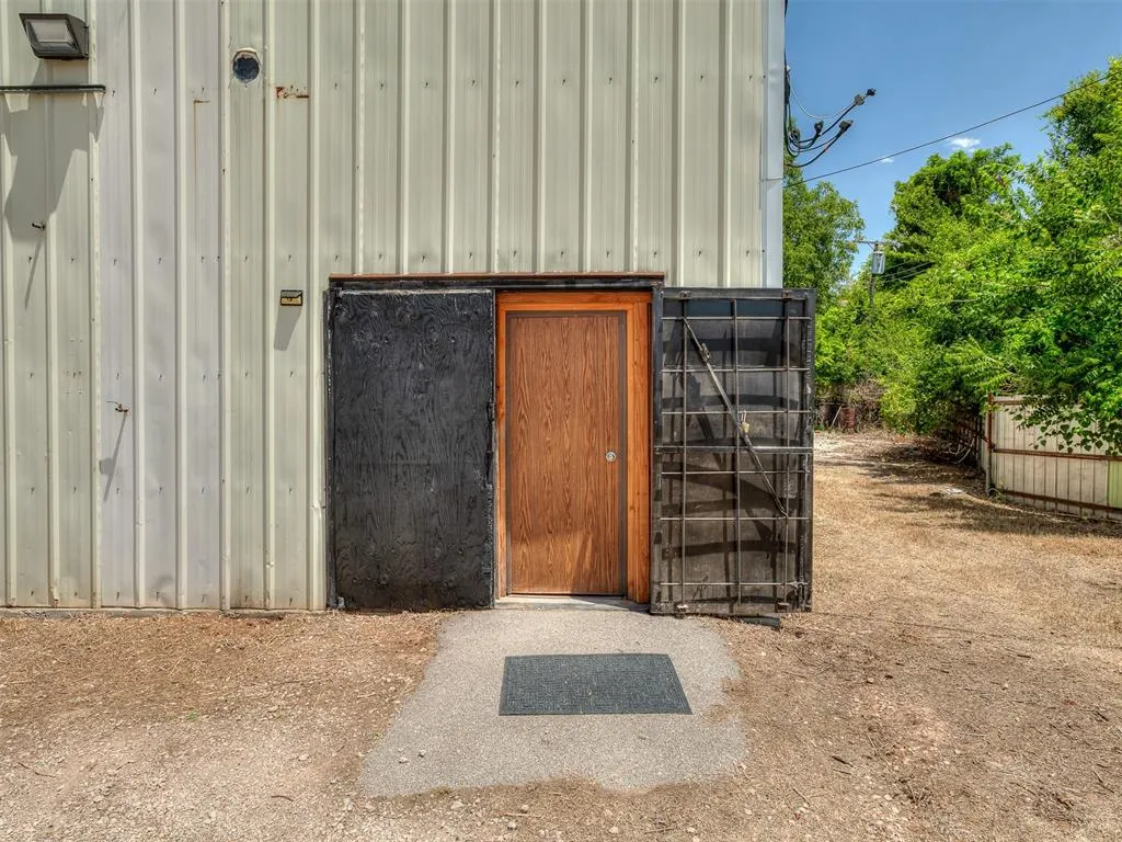Photo 7 — 12 SE 19th Street, Oklahoma City, OK 73129